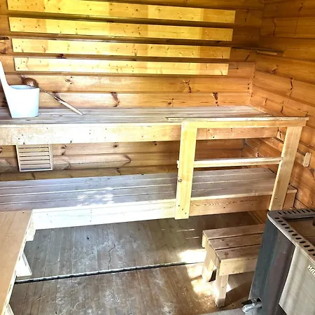 Apartman Maatilamajoitusta Marjatilalla *
